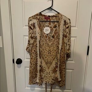 Floral Bobo Kimono with Lace Trim NWT